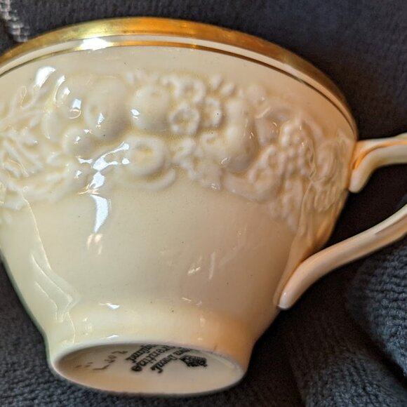 Vintage Crown Ducal Florentine Gold Band 2057 Fine China 51-Piece Set - Picture 9 of 16